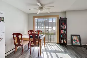 627 Chardonnay Ln, Crystal Lake, IL 60014 - Photo 15