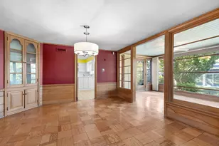 2020 Glenview Rd, Rockford, IL 61107 - Photo 7