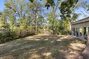 2020 Glenview Rd, Rockford, IL 61107 - Photo 23