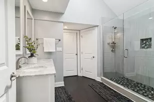 19330 W Lake View Ave, Mundelein, IL 60060 - Photo 21