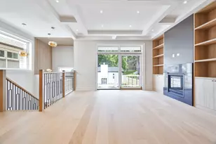 3923 N Bernard St, Chicago, IL 60618 - Photo 7