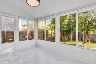 1282 Berkshire Ln, Grayslake, IL 60030 - Photo 33