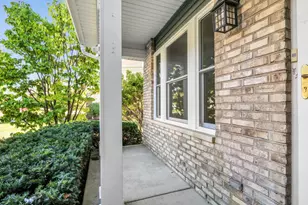 1282 Berkshire Ln, Grayslake, IL 60030 - Photo 37