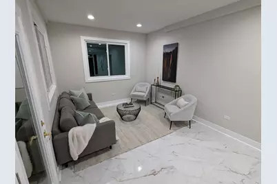 8600 E Prairie Road, Skokie, IL 60076 - Photo 19