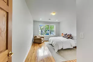 1914 W Chase Ave, Chicago, IL 60626 - Photo 7