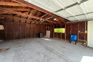 15427 Minerva Ave, Dolton, IL 60419 - Photo 19