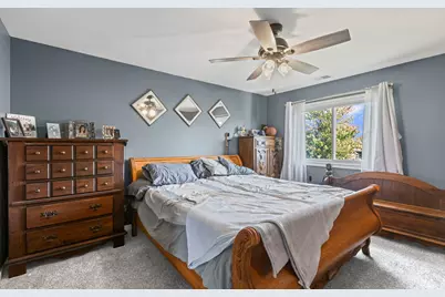 1549 Hollytree Lane, Crystal Lake, IL 60014 - Photo 21