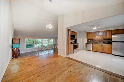 1324 S Main Street, Lombard, IL 60148 - Photo 5