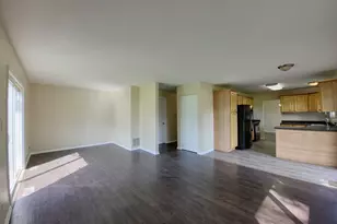 25 Pheasant Rd, Matteson, IL 60443 - Photo 11