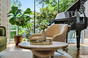 1928 W Wolfram St, Chicago, IL 60657 - Photo 5