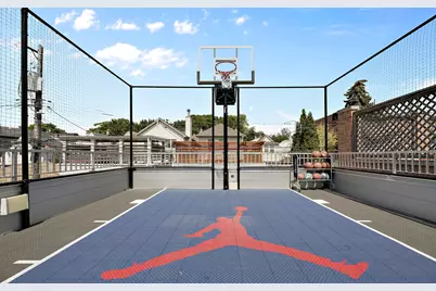 1928 W Wolfram Street, Chicago, IL 60657 - Photo 31