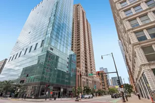1111 S Wabash Ave, Chicago, IL 60605 - Photo 1