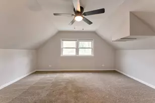 16928 Old Elm Dr, Country Club Hills, IL 60478 - Photo 15