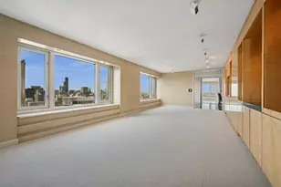 132 E Delaware Pl, Chicago, IL 60611 - Photo 17