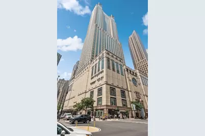 132 E Delaware Place #5201, Chicago, IL 60611 - Photo 1