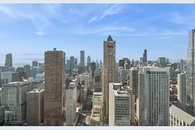 132 E Delaware Place #5201, Chicago, IL 60611 - Photo 37