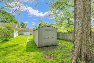 413 E Lincoln St, Monticello, IL 61856 - Photo 29