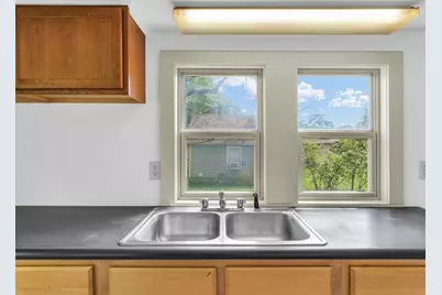 413 E Lincoln Street, Monticello, IL 61856 - Photo 15