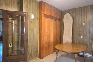 102 Center St, Augusta, IL 62311 - Photo 9