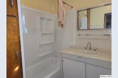 102 Center Street, Augusta, IL 62311 - Photo 13