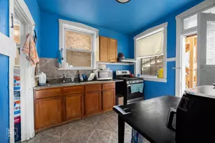 7227 N Damen Ave, Chicago, IL 60645 - Photo 7