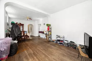 7227 N Damen Ave, Chicago, IL 60645 - Photo 15