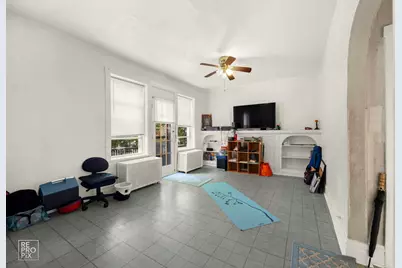 7227 N Damen Avenue, Chicago, IL 60645 - Photo 13