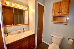 810 Tomahawk Ct, Heyworth, IL 61745 - Photo 11