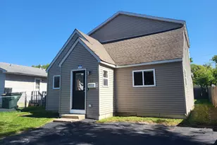 121 Highmoor Dr, Round Lake Park, IL 60073 - Photo 1