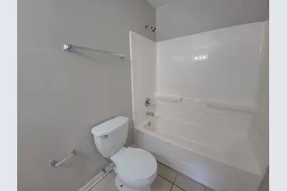 121 Highmoor Drive, Round Lake Park, IL 60073 - Photo 9