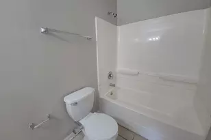 121 Highmoor Dr, Round Lake Park, IL 60073 - Photo 9