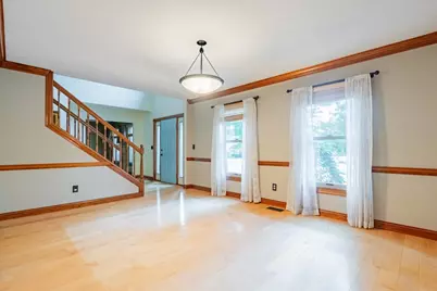 10 Inverness Drive, Bloomington, IL 61701 - Photo 7