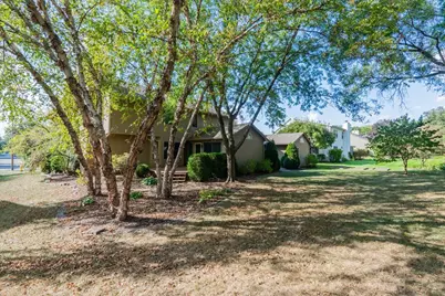 10 Inverness Drive, Bloomington, IL 61701 - Photo 39