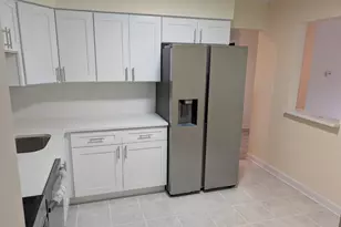 3110 Pheasant Creek Dr, Northbrook, IL 60062 - Photo 5