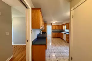 425 Cottonwood Rd, Frankfort, IL 60423 - Photo 9