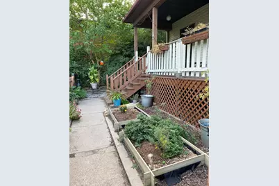 7228 N Rogers Avenue, Chicago, IL 60645 - Photo 23