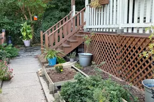 7228 N Rogers Ave, Chicago, IL 60645 - Photo 23