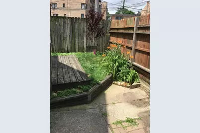 7228 N Rogers Avenue, Chicago, IL 60645 - Photo 17