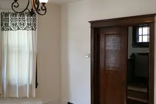 7228 N Rogers Ave, Chicago, IL 60645 - Photo 5