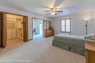 1208 Foxpointe Dr, Sycamore, IL 60178 - Photo 15