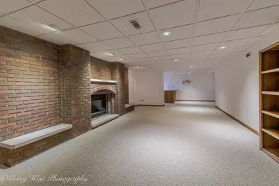 1208 Foxpointe Drive, Sycamore, IL 60178 - Photo 21