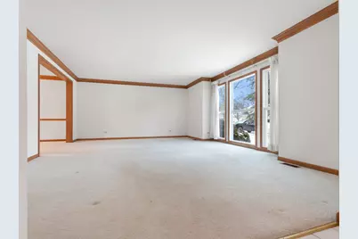 1121 Redwood Drive, Algonquin, IL 60102 - Photo 5