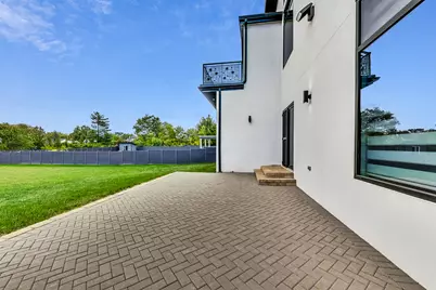 1331 Pfingsten Road, Northbrook, IL 60062 - Photo 33