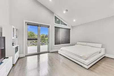 1331 Pfingsten Road, Northbrook, IL 60062 - Photo 17