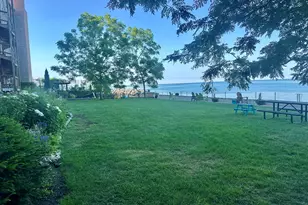 1214 W Jarvis Ave, Chicago, IL 60626 - Photo 13