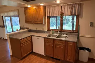 5514 S Forester Dr, Rochelle, IL 61068 - Photo 5