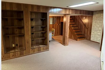 5514 S Forester Drive, Rochelle, IL 61068 - Photo 19