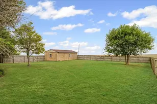 37857 E 100 North Rd, Bellflower, IL 62174 - Photo 39