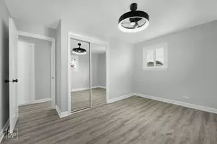 7616 S 78th Ave, Bridgeview, IL 60455 - Photo 9