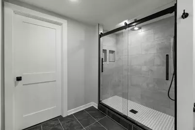 17803 Dogwood Lane, Hazel Crest, IL 60429 - Photo 11